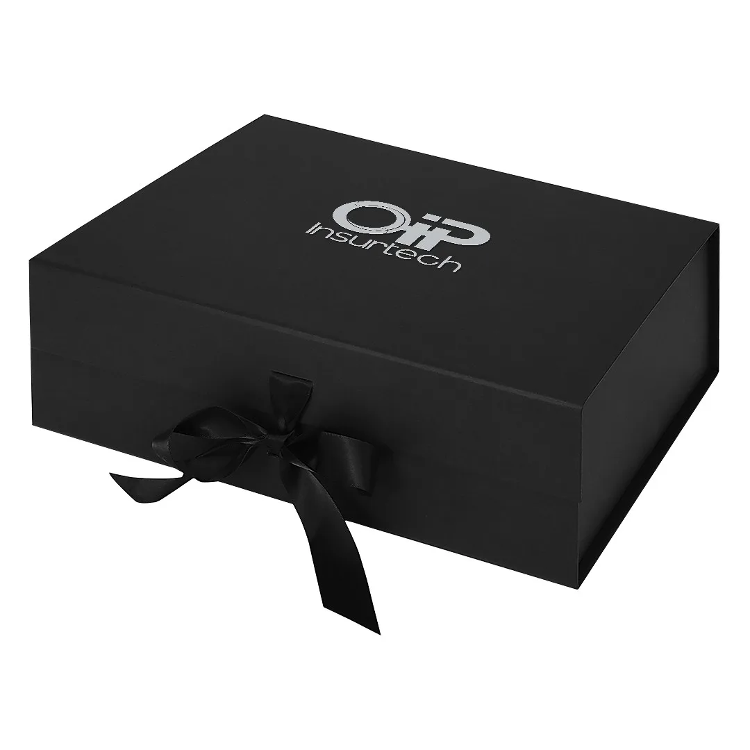 Crna poklon kutija GRACE sa OIP logom